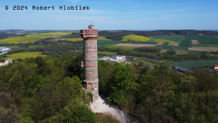 Rozhledna Cvilín z dronu