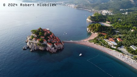 Sveti Stefan z dronu