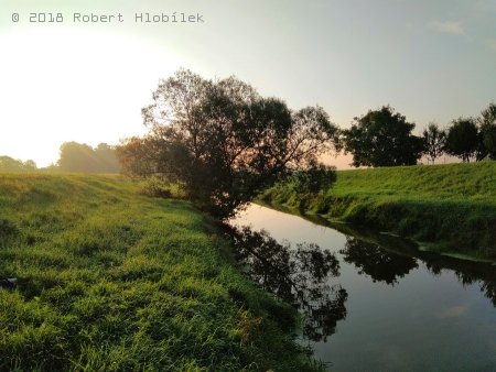 Řeka Haná brzy ráno