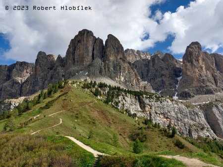 Dolomity