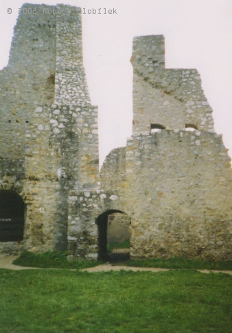 Zřícenina hradu Beckov