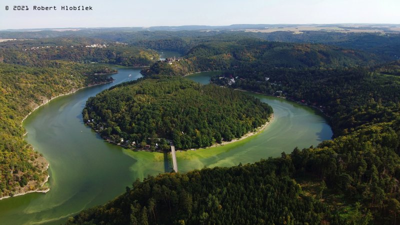 Vranovská přehrada z dronu
