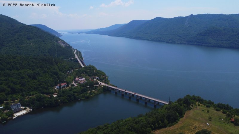 Dunaj na Rumunsko-Srbské hranici poblíž města Orșova