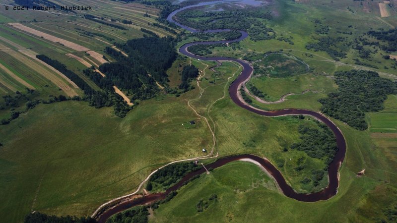 Meandry Černé Oravy (Czarna Orawa) z dronu, Polsko