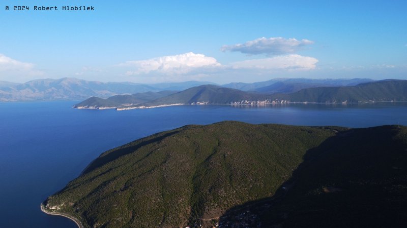 Prespanské jezero z dronu