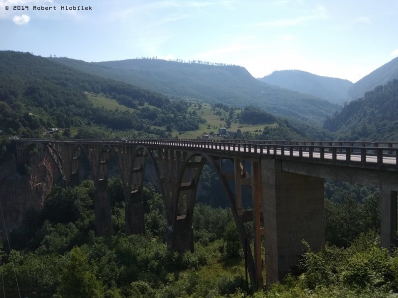 most přes řeku Tara, Černá Hora