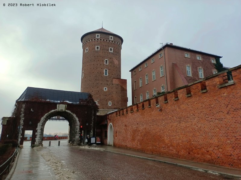 Bernardyńska brána - jedna ze tří vstupních bran vedoucích na Wawel