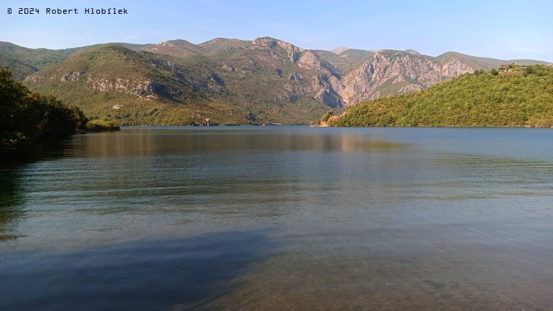 Jezero Koman