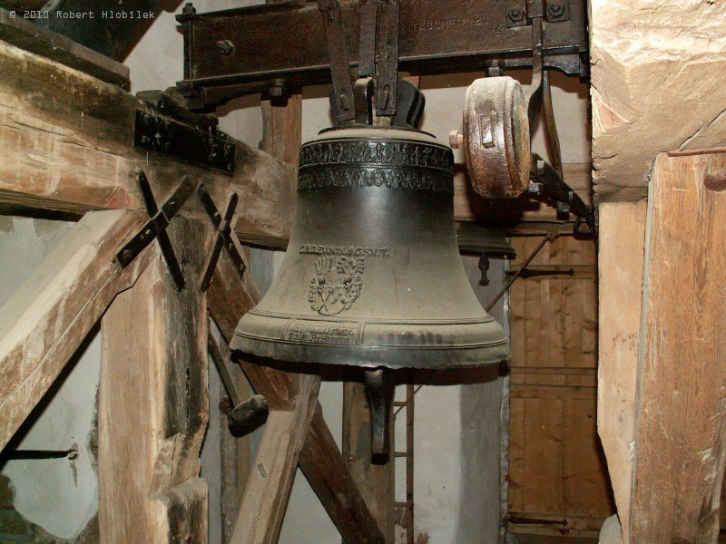 Zvon ve věži
